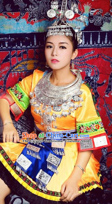 China Li Ethnic Women Clothing Traditional Guizhou Yi Nationality Minority Folk Dance Yellow Blouse and Short Skirt with Headwear