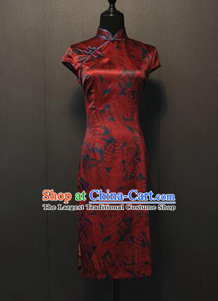 Shanghai Classical Red Silk Short Qipao Dress Custom Republic of China Cheongsam China Traditional Women Clothing