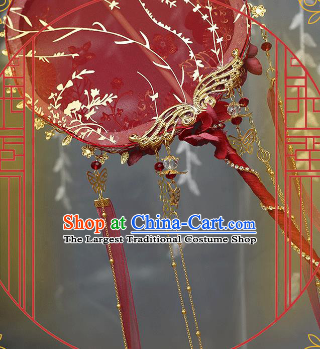 China Classical Red Palace Fans Handmade Hanfu Silk Fans Ribbon Fan