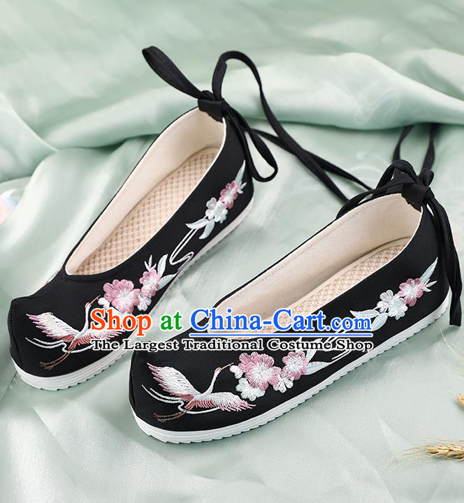 China Traditional Embroidered Crane Plum Shoes Hanfu Shoes Handmade Shoes National Shoes Black Cloth Shoes