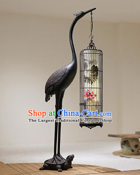 China Traditional Home Decorations Iron Art Crane Floor Lamp Handmade Painting Lotus Birdcage Lantern