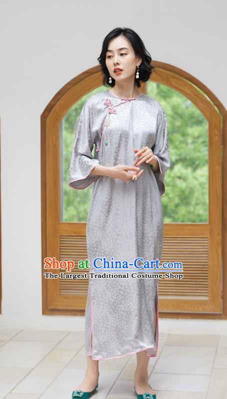 Republic of China National Women Clothing Grey Silk Cheongsam Traditional Classical Qipao Dress