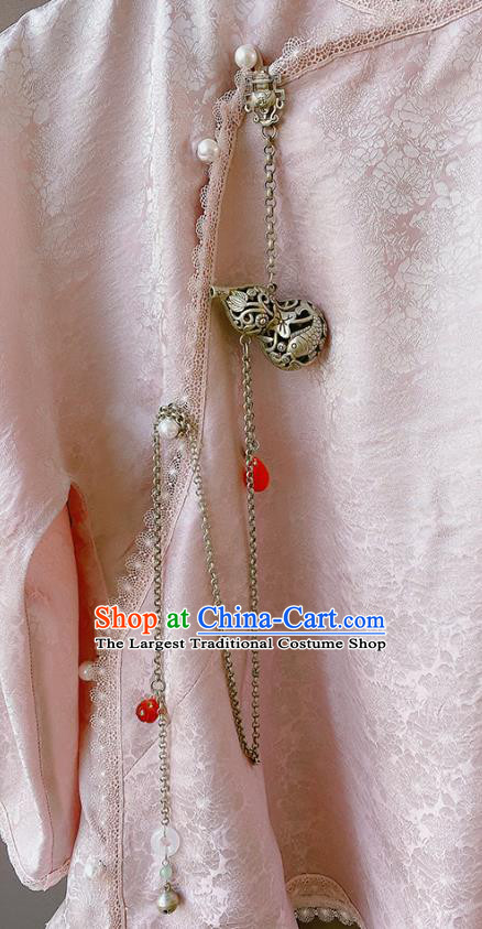 China Classical Cheongsam Carving Gourd Tassel Pendant Traditional Cupronickel Accessories Brooch