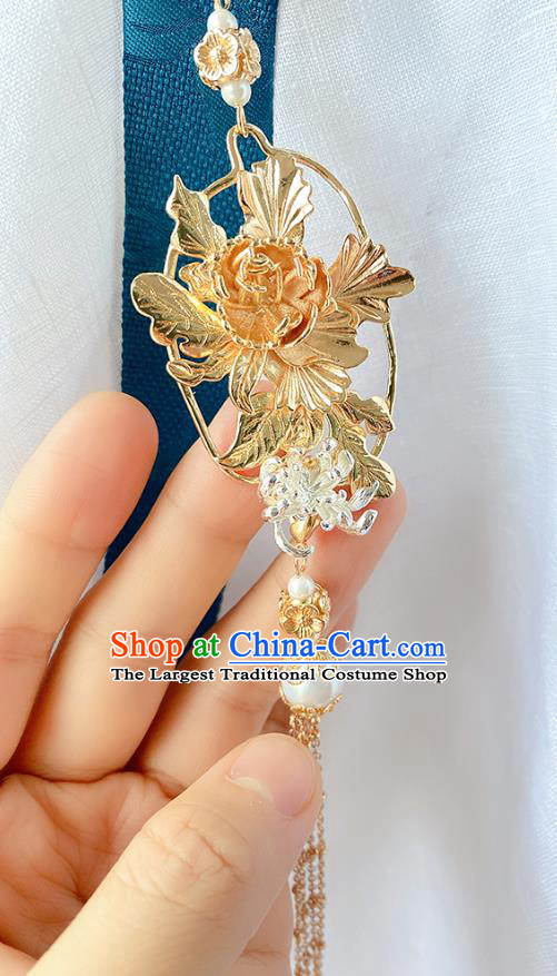 China Classical Cheongsam Accessories Traditional Golden Peony Brooch Tassel Pendant