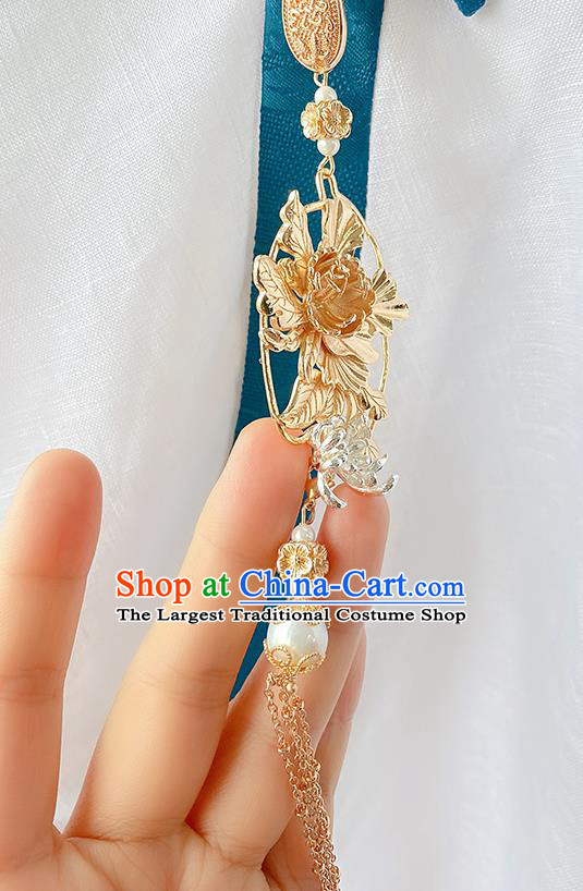 China Classical Cheongsam Accessories Traditional Golden Peony Brooch Tassel Pendant