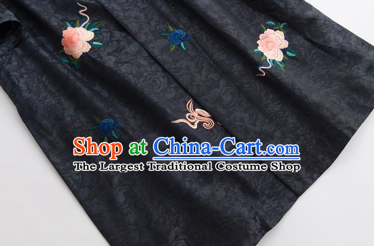 Chinese Traditional Embroidered Costume Classical Black Silk Coat Tang Suit Outer Garment