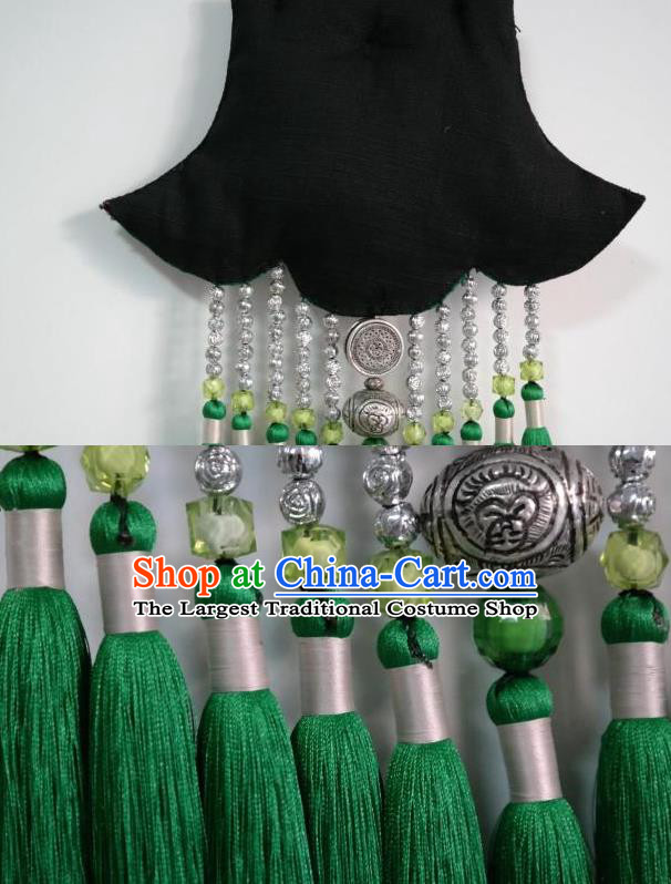 Traditional China Ethnic Embroidered Accessories Miao Nationality Green Tassel Jewelry Handmade Silver Necklace