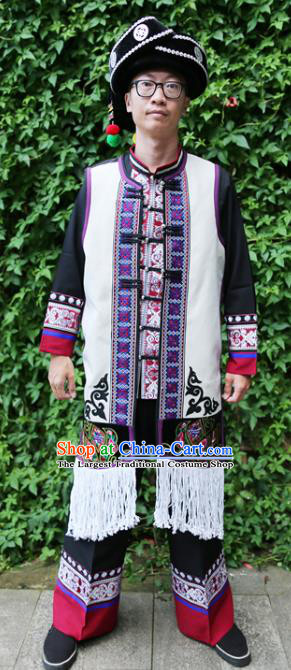 Chinese Bai Nationality Embroidered Long Tassel Vest Quality Ethnic Men Costumes White Flax Waistcoat