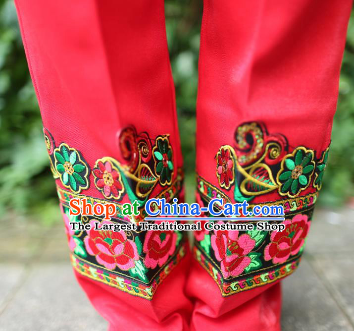 China Yi Nationality Drum Dance Embroidered Costumes Chinese Yi Ethnic Women Red Blouse and Pants with Cockscomb Hat