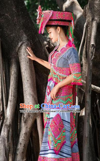 China Guangxi Yao Minority Clothing Top Quality Photography Yunnan Miao Ethnic Bride Dress with Headdress