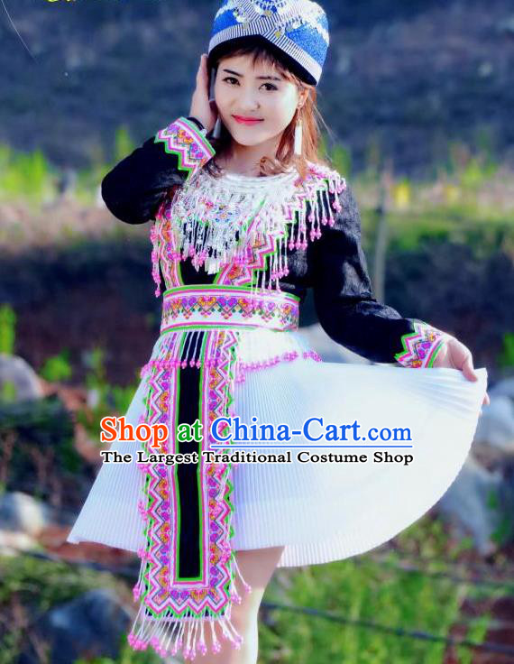 China Mengzi Tujia Minority Costumes and Hat Miao Nationality Short Dress Traditional Ethnic Folk Dance Apparels