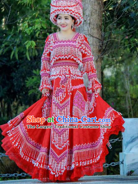 China Ethnic Wedding Dress Miao Minority Bride Costumes Travel Photography Beads Tassel Red Dress with Hat