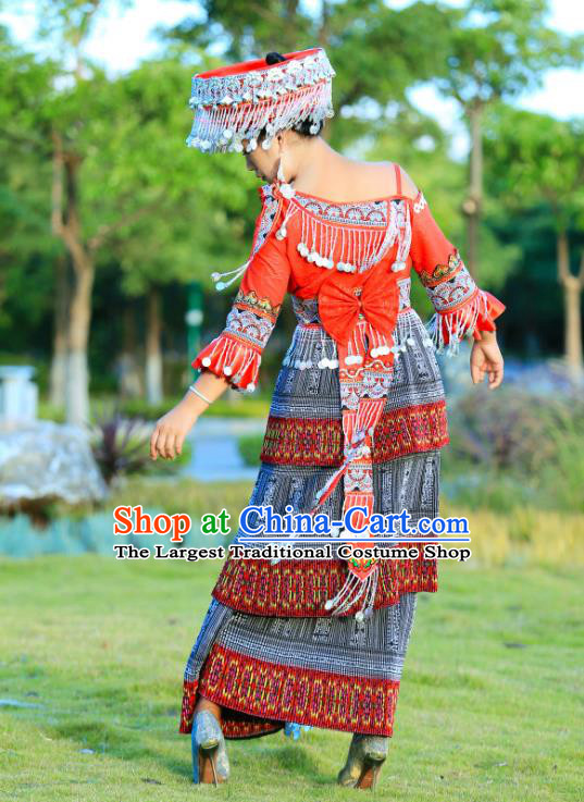Miao Minority Folk Dance Costumes China Miao Ethnic Celebration Clothing Traditional Fashion with Hat