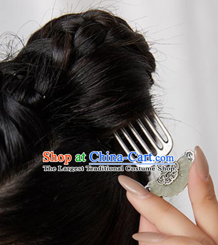 Chinese Classical Silver Carving Hair Comb Hair Accessories Traditional Cheongsam Jade Butterfly Hairpin