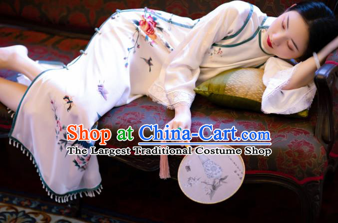 China Classical Printing Phoenix Peony White Silk Cheongsam Traditional Qipao Costume National Women Dress