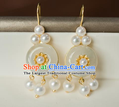 China Traditional Qing Dynasty Jade Earrings Ancient Imperial Concubine Ear Jewelry Accessories