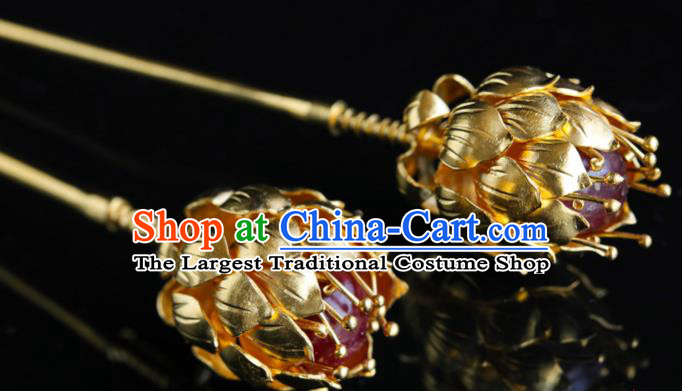 China Traditional Handmade Golden Lotus Hair Accessories Ancient Empress Hair Clip Ming Dynasty Palace Hairpin for Women