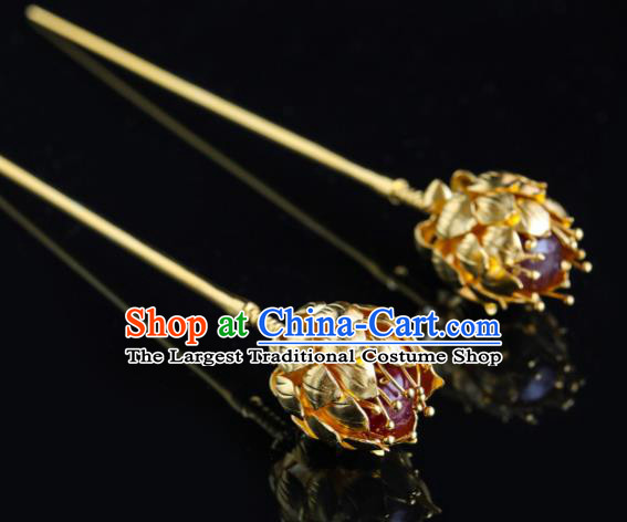 China Traditional Handmade Golden Lotus Hair Accessories Ancient Empress Hair Clip Ming Dynasty Palace Hairpin for Women