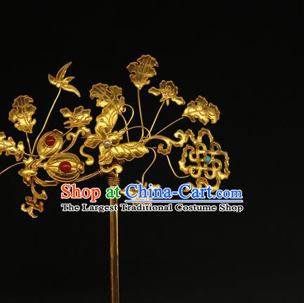 China Ancient Imperial Consort Golden Butterfly Hair Stick Handmade Hair Accessories Traditional Ming Dynasty Court Hairpin