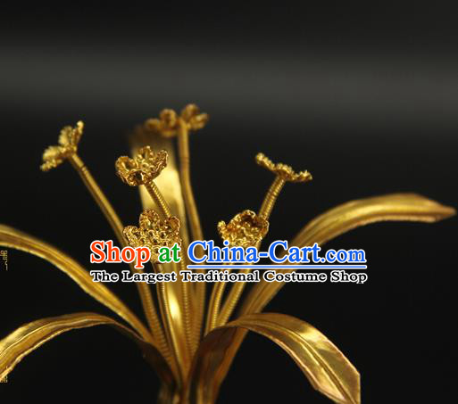 China Traditional Song Dynasty Empress Hair Accessories Handmade Hair Stick Ancient Court Golden Hairpin