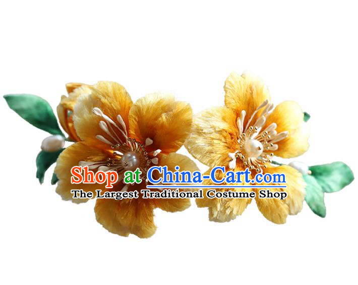 Chinese Traditional Hanfu Hairpin Wedding Hair Accessories Ancient Bride Yellow Velvet Flower Hair Comb