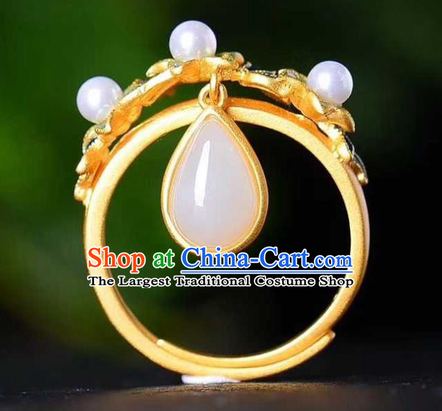 China Ancient Court Queen Cloisonne Ring Traditional Hanfu White Chalcedony Jewelry Accessories
