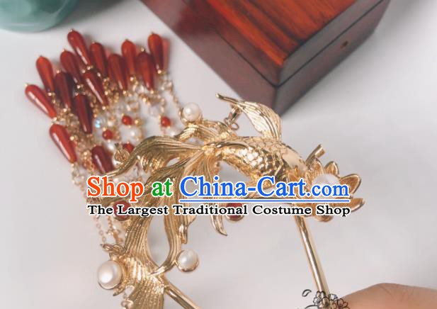 China Ming Dynasty Agate Tassel Hair Stick Traditional Hanfu Hair Accessories Ancient Princess Golden Fish Hairpin