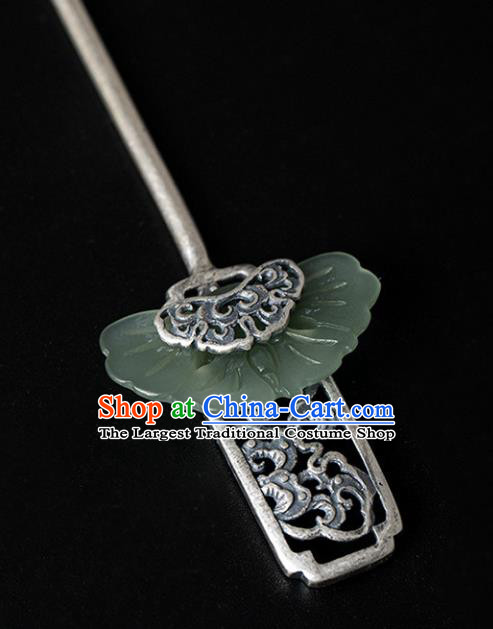 China Handmade Silver Carving Hairpin Traditional Hair Accessories Classical Cheongsam Jade Hair Stick