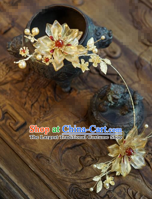 China Ancient Bride Golden Flower Hair Clasp and Tassel Hairpins Traditional Wedding Hanfu Hair Accessories Full Set