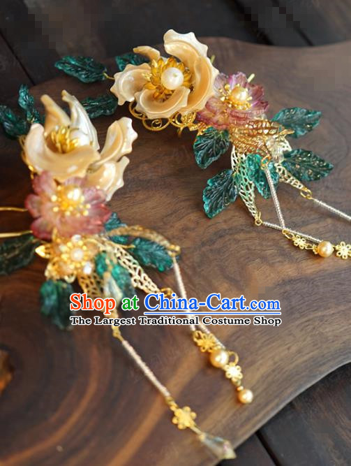 China Ancient Bride Tassel Hair Clips Traditional Xiuhe Suit Hair Accessories Wedding Shell Flower Hairpins