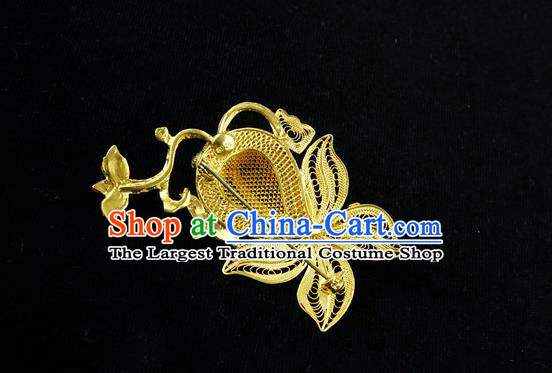 China Classical Cheongsam Goldfish Brooch Traditional Handmade Pearls Breastpin