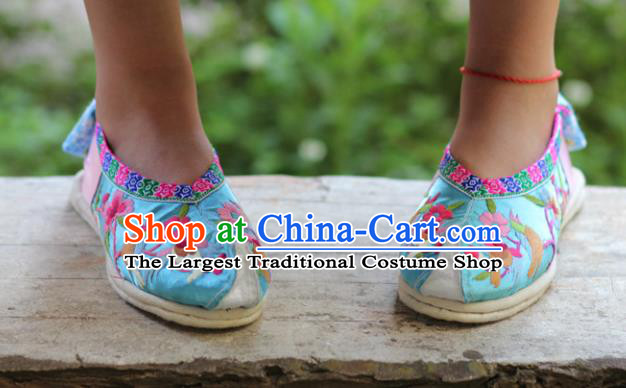 Chinese Handmade Blue Satin Embroidered Shoes Hanfu Shoes Traditional National Shoes for Women