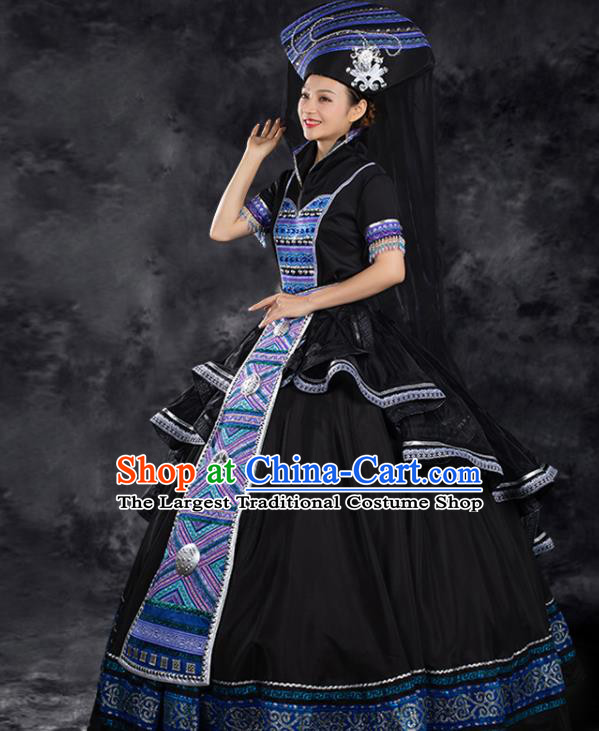 Traditional Chinese Zhuang Nationality Liu Sanjie Black Dress Ethnic Folk Dance Stage Show Costume for Women
