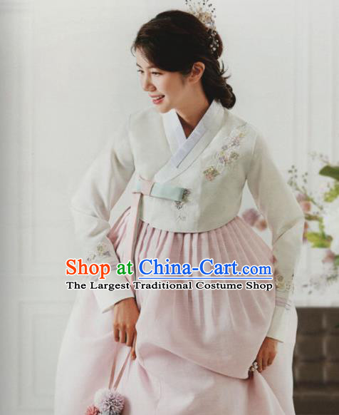 Korean Traditional Hanbok Bride White Blouse and Pink Dress Outfits Asian Korea Wedding Fashion Costume for Women