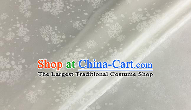 Asian Chinese Classical Snowflake Pattern Design White Brocade Jacquard Fabric Traditional Cheongsam Silk Material