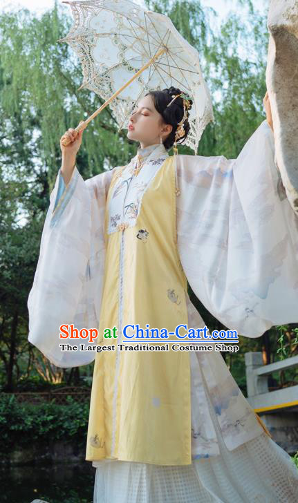 Chinese Traditional Hanfu Yellow Long Vest Ancient Ming Dynasty Princess Costume for Women
