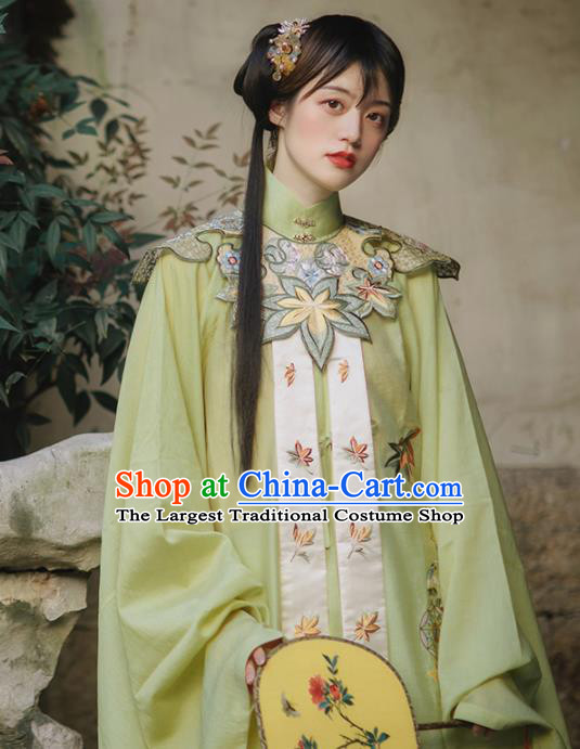 Chinese Ancient Palace Lady Embroidered Green Blouse and Skirt Traditional Ming Dynasty Princess Costume for Women