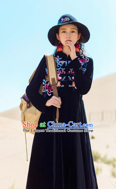 Chinese Traditional Embroidered Black Qipao Dress National Tang Suit Costumes for Women