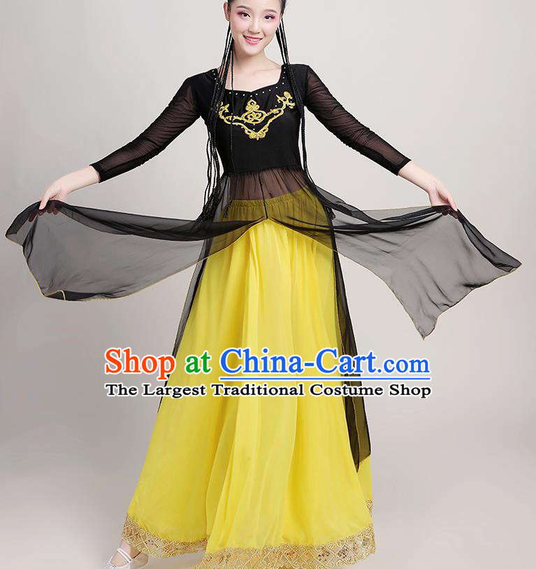 Chinese Traditional Xinjiang Uyghur Nationality Yellow Dress Uigurian Ethnic Folk Dance Costume for Women