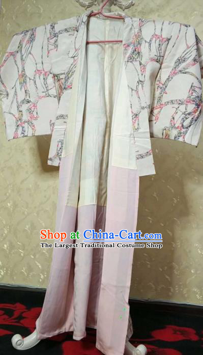 Traditional Japan Geisha Printing White Furisode Kimono Asian Japanese Fashion Apparel Costume for Women