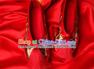 Chinese Traditional Golden Sequins Phoenix Red Embroidered Shoes Opera Shoes Hanfu Shoes Wedding Shoes for Women