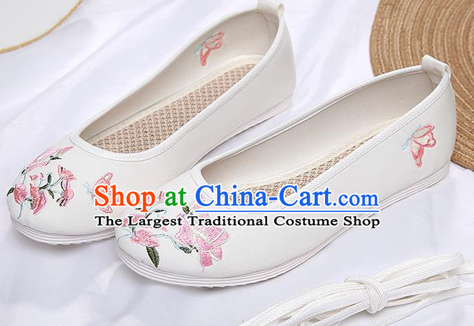 Chinese Traditional White Embroidered Flowers Butterfly Shoes Opera Shoes Hanfu Shoes Wedding Shoes for Women