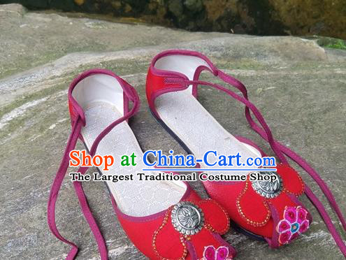 Traditional Chinese Yunnan National Red Shoes Women Shoes Embroidered Sandal