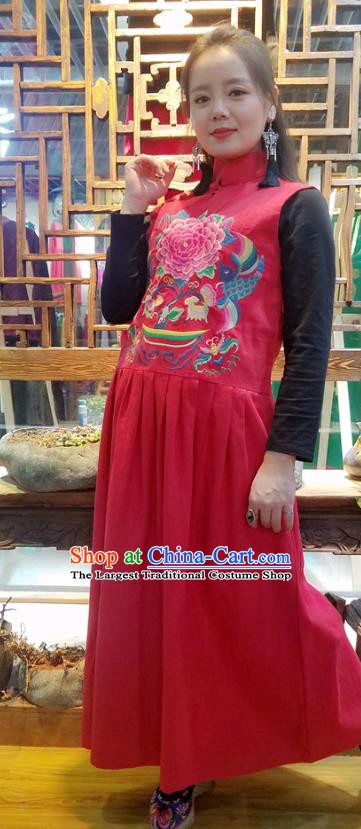 Traditional Chinese Embroidered Peony Red Sleeveless Dress National Cheongsam Costume for Women