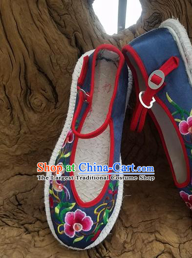 Traditional Chinese Ethnic Embroidered Flower Navy Satin Shoes National Shoes Hanfu Shoes for Women