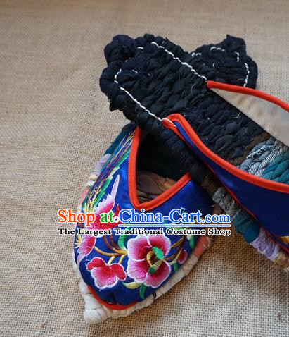 Traditional Chinese Embroidered Flowers Royalblue Satin Slippers Handmade Ethnic National Shoes Hanfu Shoes for Women