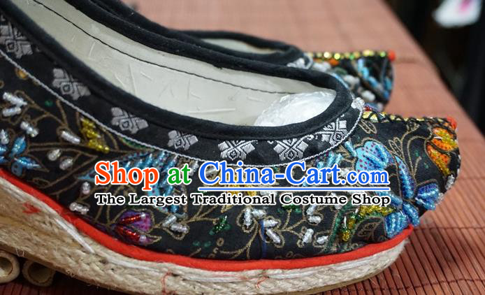 Traditional Chinese Ethnic Embroidered Beads Black Shoes Handmade Yunnan National Shoes Wedding Shoes for Women