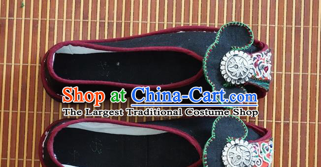 Traditional Chinese Ethnic Silver Black Shoes Embroidered Shoes Yunnan National Wedding Shoes for Women