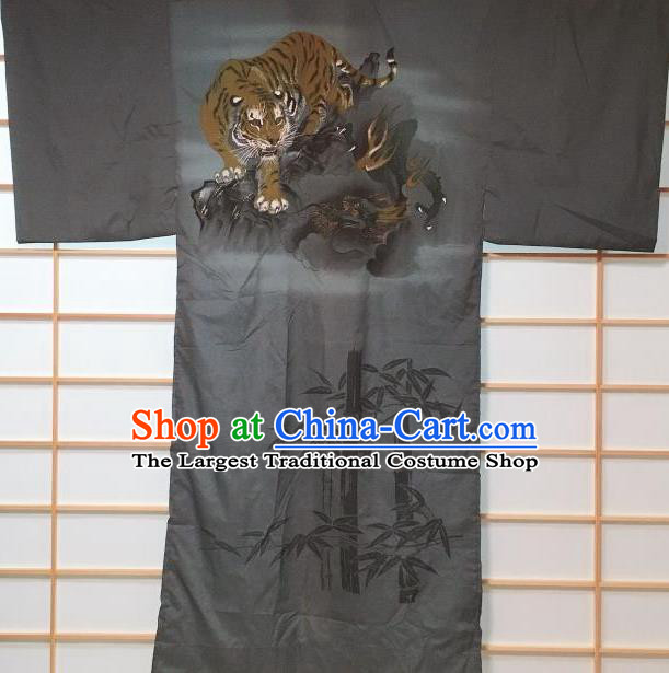 Traditional Japanese Dragon Tiger Pattern Black Hanten Kimono Japan Yukata Costume for Men