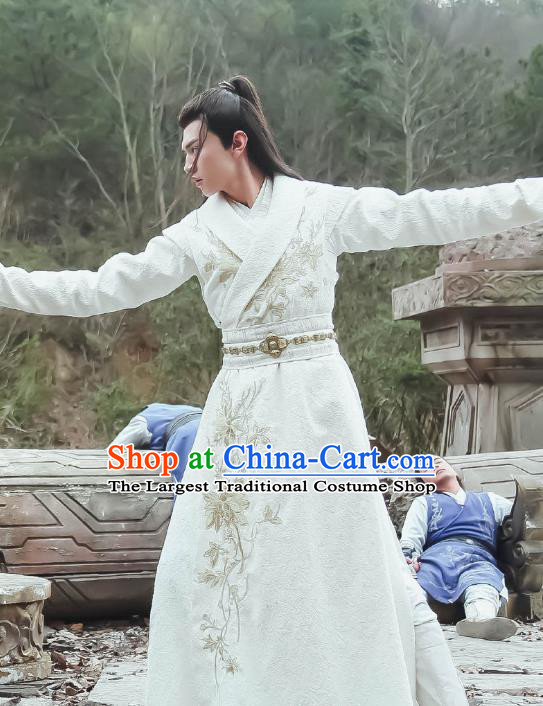 Chinese Ancient Swordsman Yu Yingqi White Clothing Historical Drama The Legend of Zu Costume for Men
